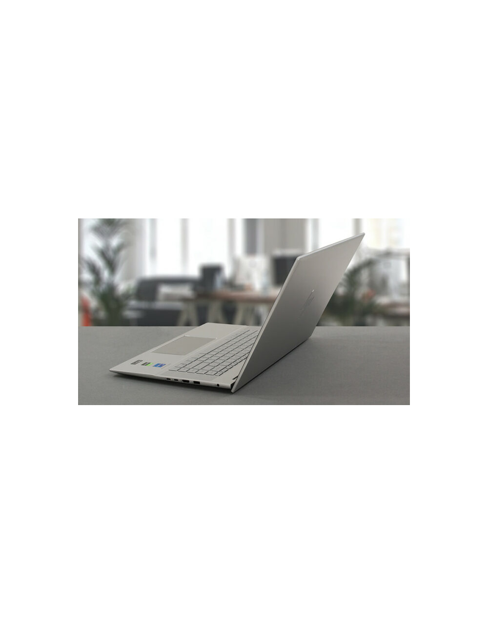 hpenvy1616-h0000featured-680x382